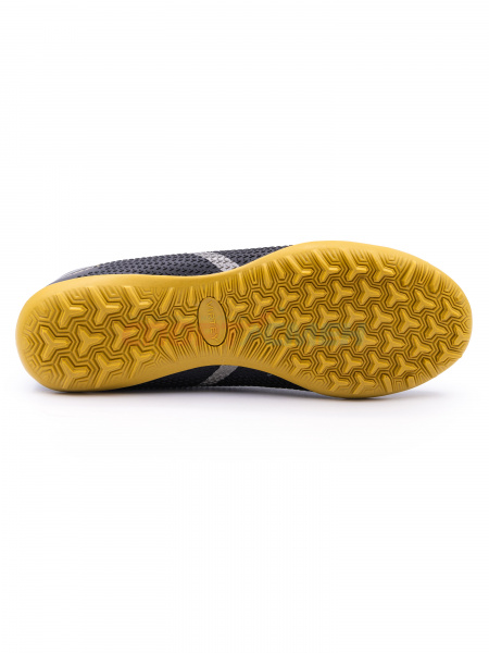 Многошиповки Virtey 23876 Coria р.33-45 цв.золотисто-черный